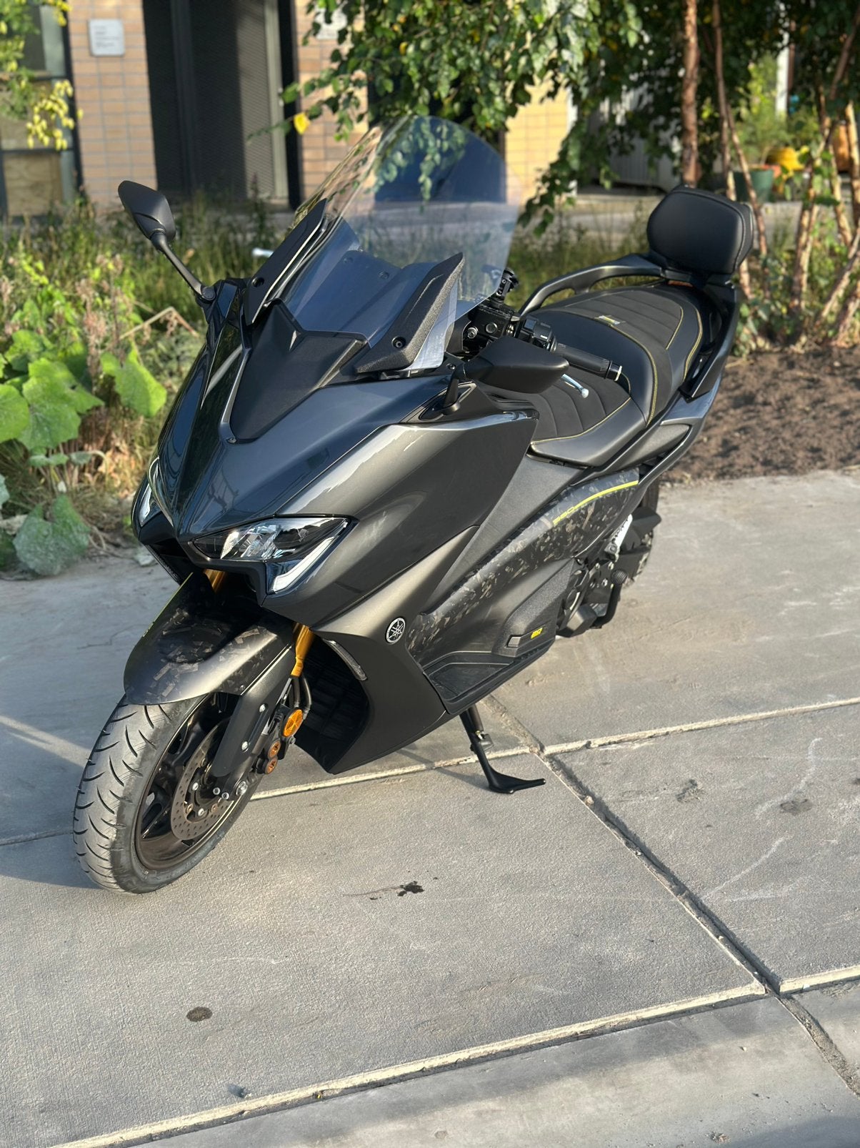Yamaha T-MAX 560 20th Anniversary 2021, Scooter, 560 cc, Particulier, Handvatverwarming