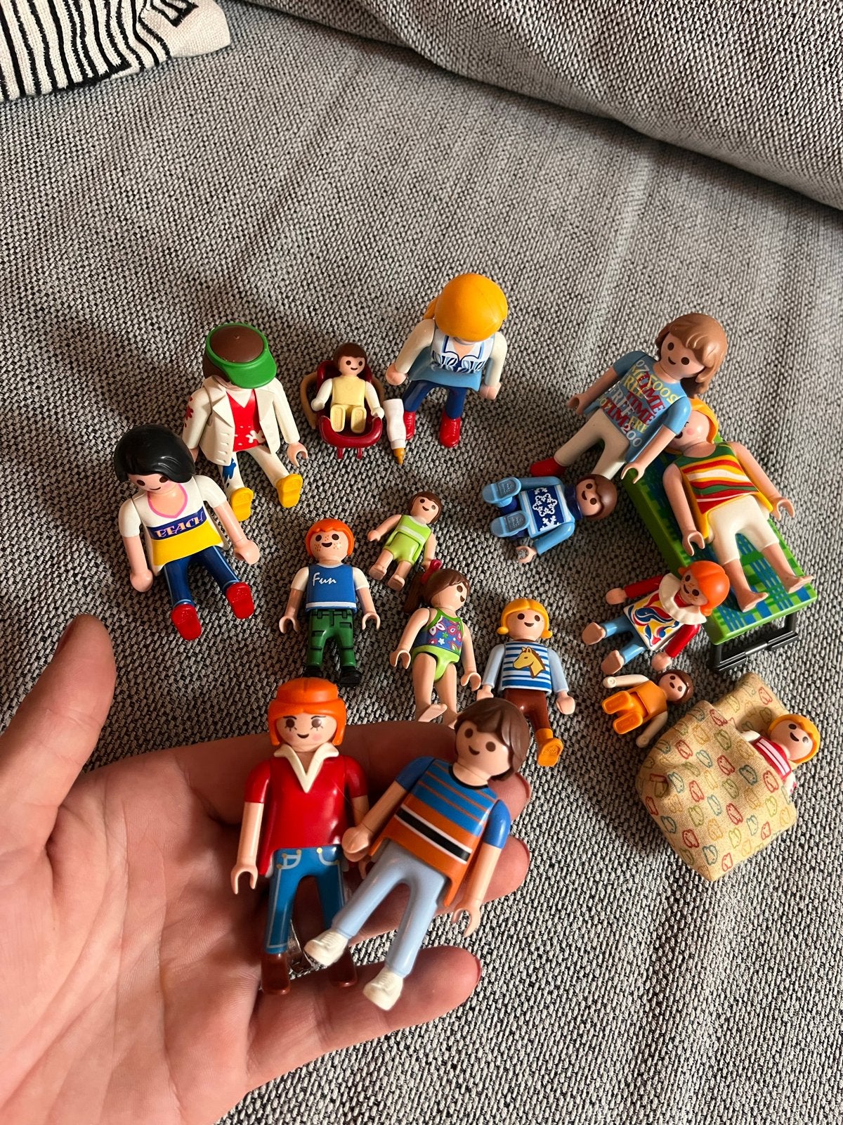Playmobil speelgoed: schilder, hondjes, kindjes en baby's, Ophalen of Verzenden, Gebruikt, Los playmobil