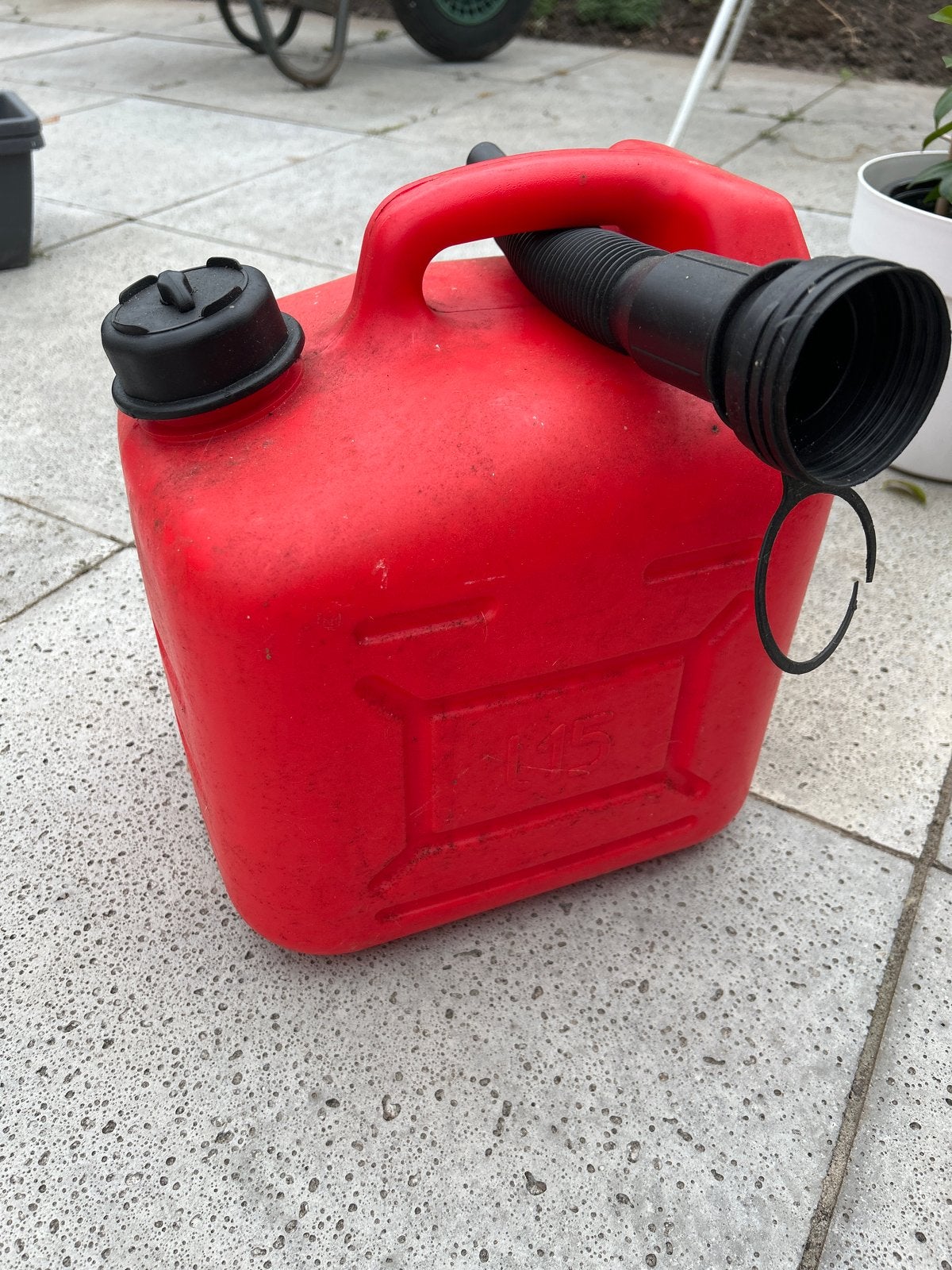 Rode jerrycan van 15 liter, Auto diversen, Overige Auto diversen, Ophalen