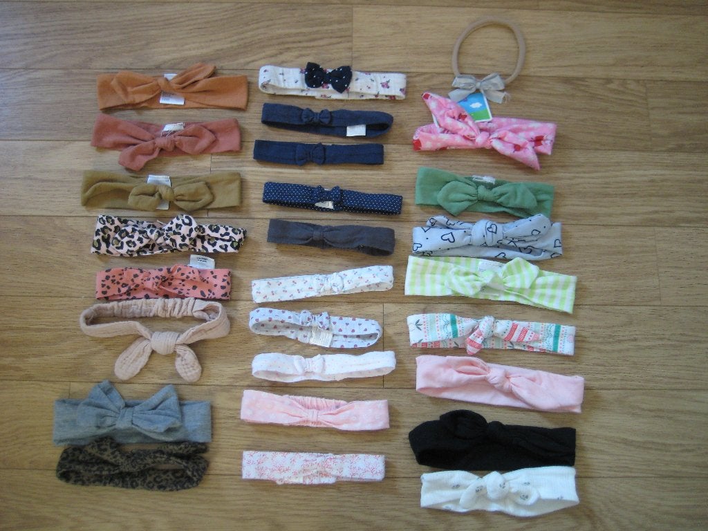 27 baby haarbandjes roze blauw groen tijgerprint hartjes, Ophalen of Verzenden, Zo goed als nieuw, Diverse merken