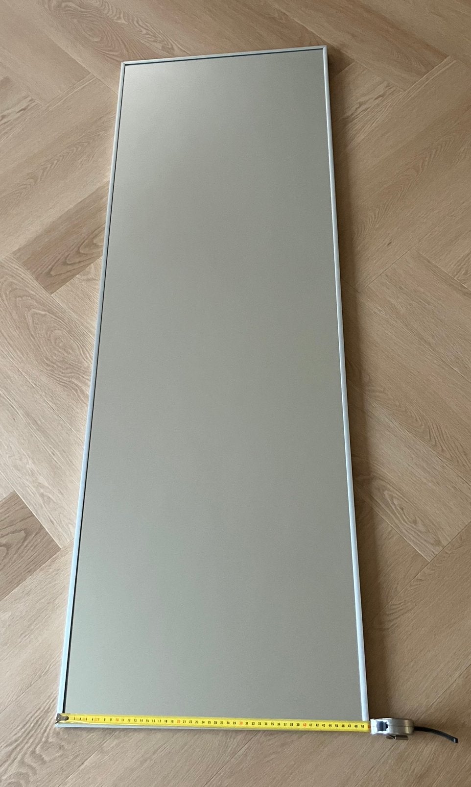 Ikea wandspiegel met zilveren lijst 150x50cm, Ophalen, Zo goed als nieuw