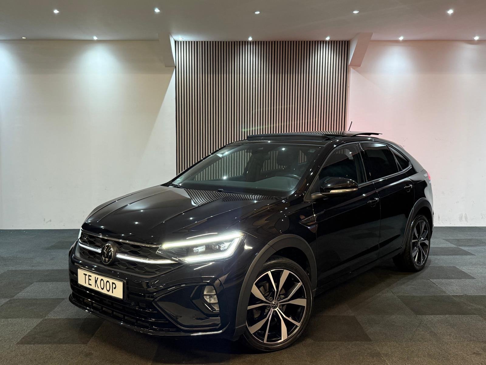 Volkswagen Taigo 1.5 TSI R-Line ACC Pano/Virtual/Keyless/Cam, 1498 cc, 4 cilinders, 150 pk, Zwart