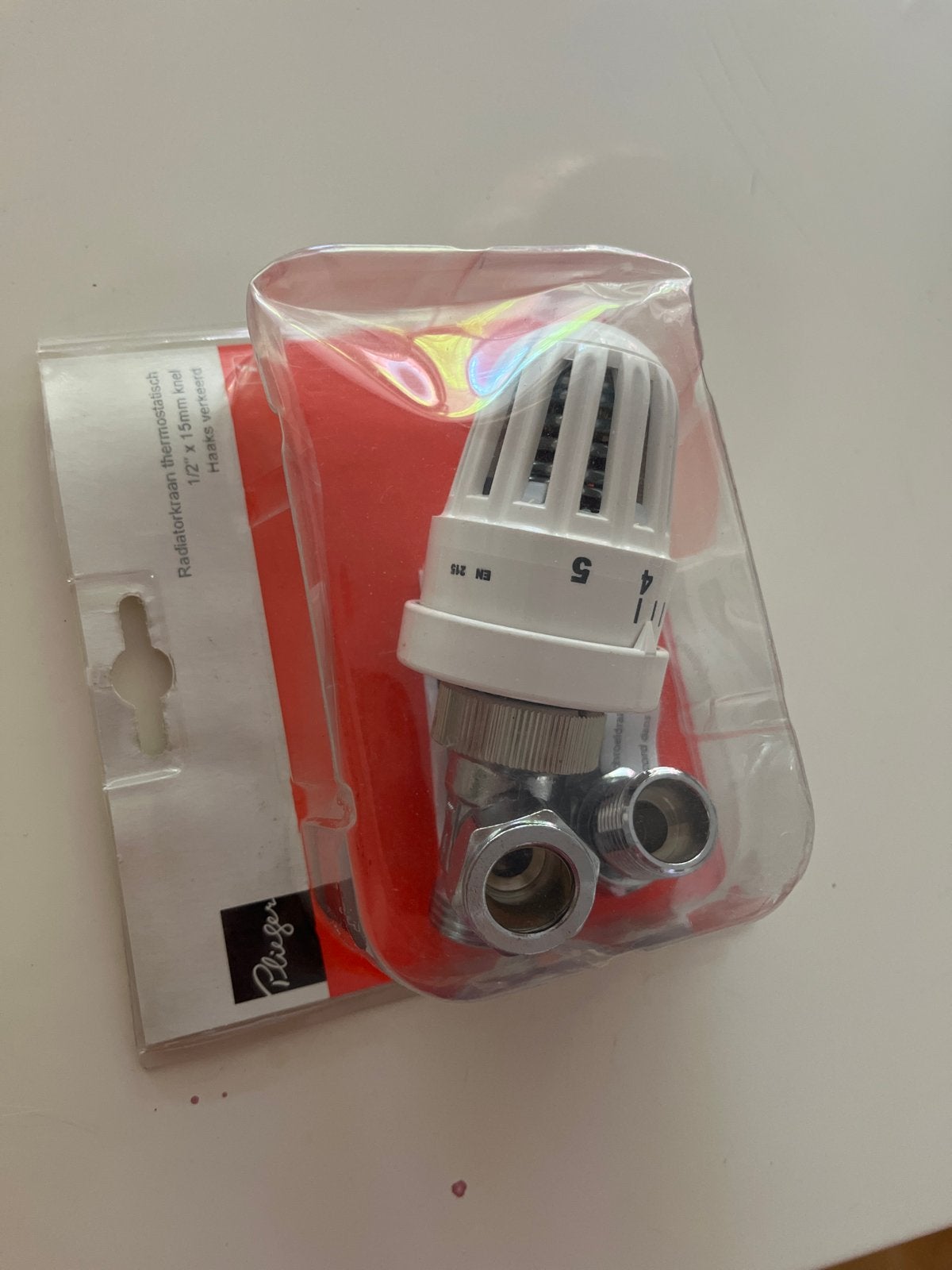 Nieuwe Thermostatische Radiatorkraan van Plieger - Haaks, Doe-het-zelf en Verbouw, Minder dan 30 cm, Radiator, Nieuw, Minder dan 60 cm