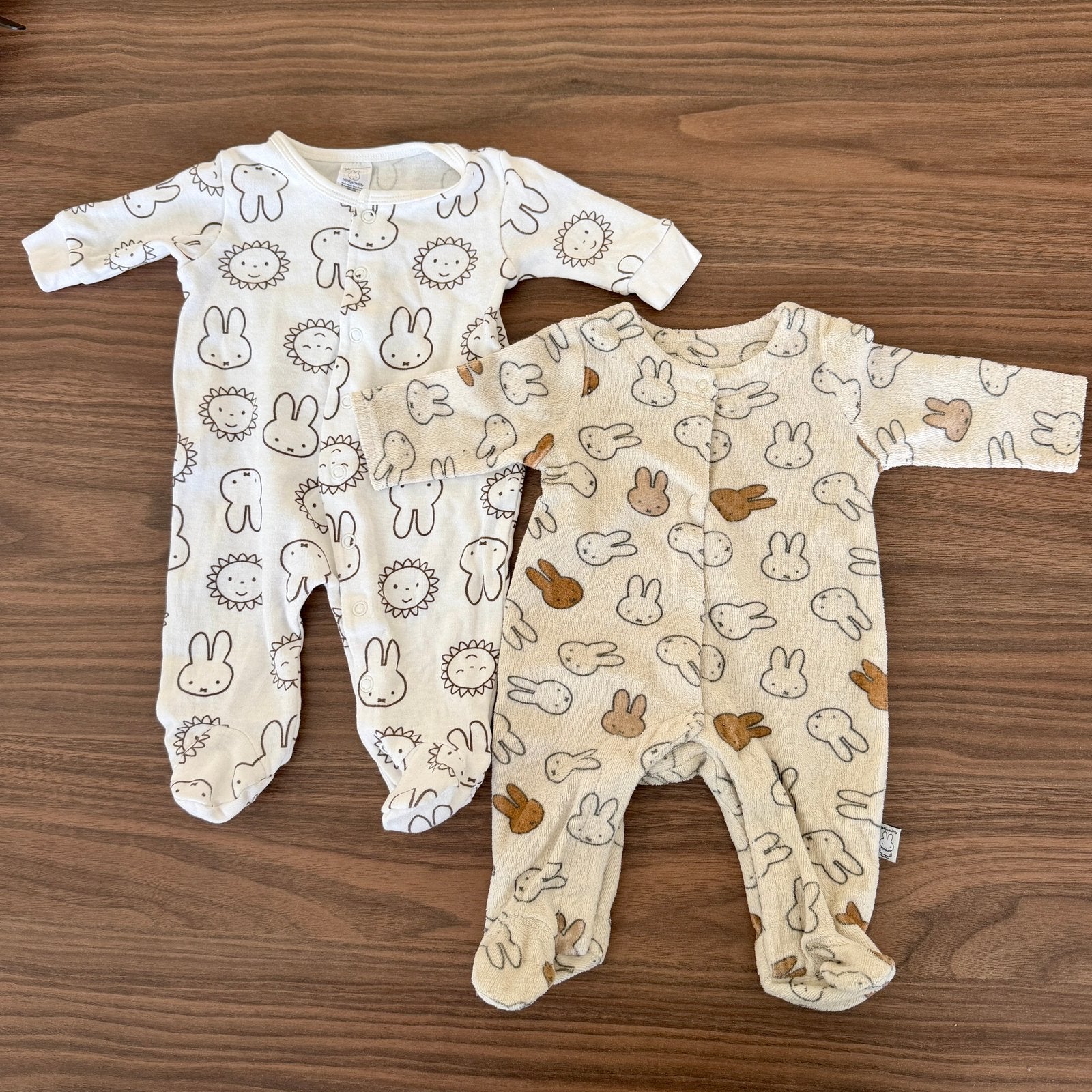 2 nijntje pyjamas / boxpakjes, Ophalen of Verzenden, Zo goed als nieuw, Jongetje of Meisje, Pakje