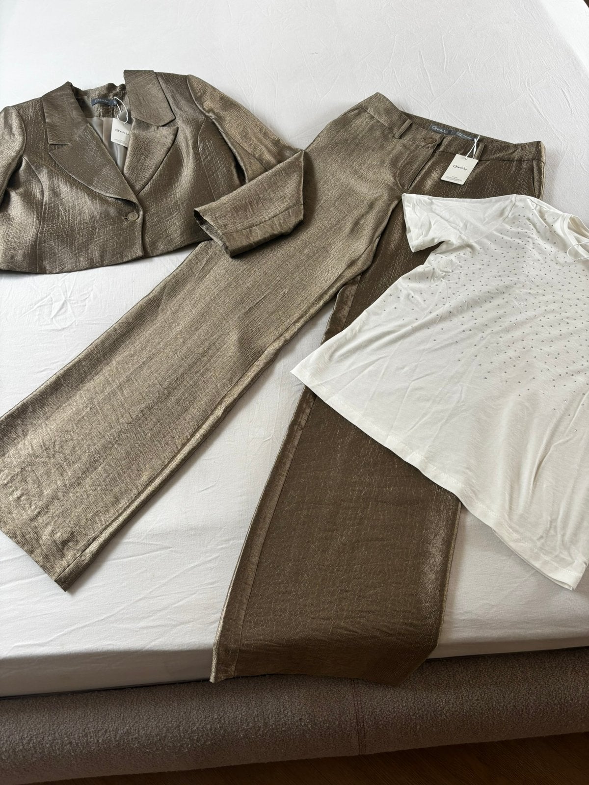 Goudkleurig pak van Geisha- pantalon/ jasje/ top maat 36, Verzenden, Nieuw, Maat 36 (S), Goud