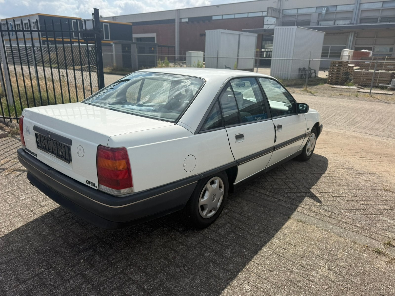 Opel Omega 2.0i Automaat 1987 1e Eigenaar 144.452km, foto 5