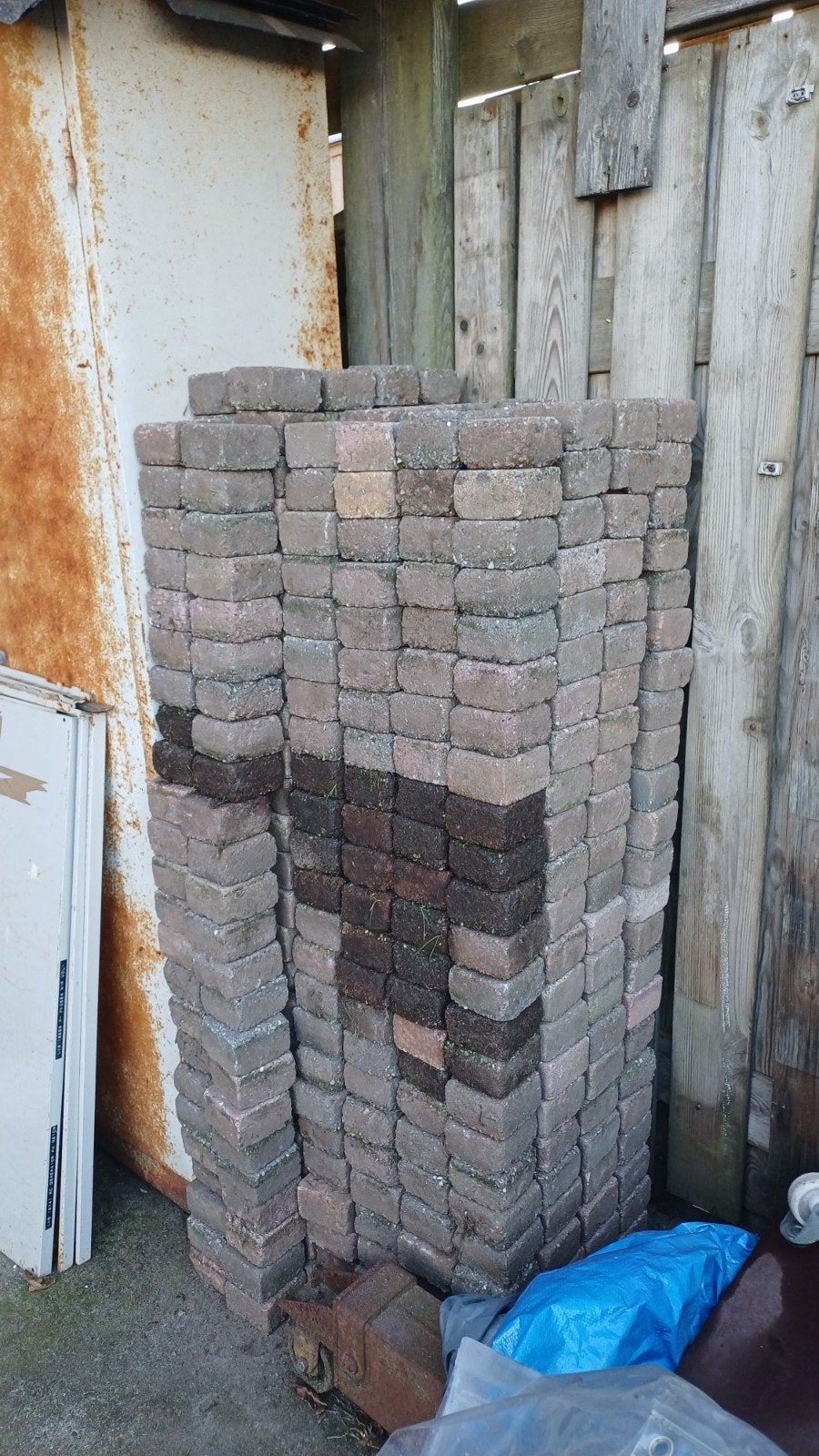 Gratis af te halen Koppelsones/ Cobblestones 10 cm bij 10 cm, Ophalen, Beton, Klinkers