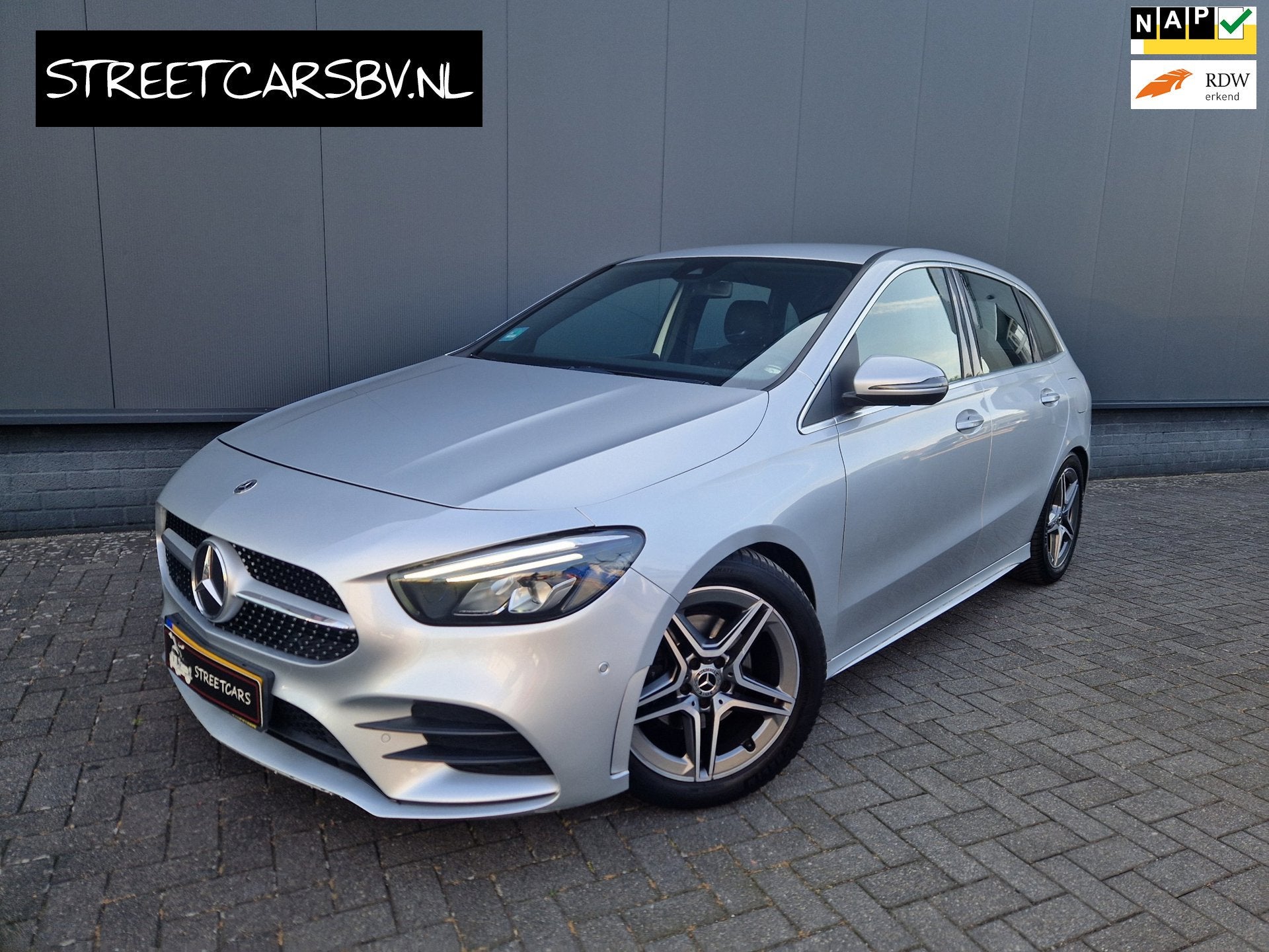 Mercedes-Benz B-klasse 180 Business Solution AMG /Led /Org N, 12 maanden, 136 pk, Gebruikt, Euro 6