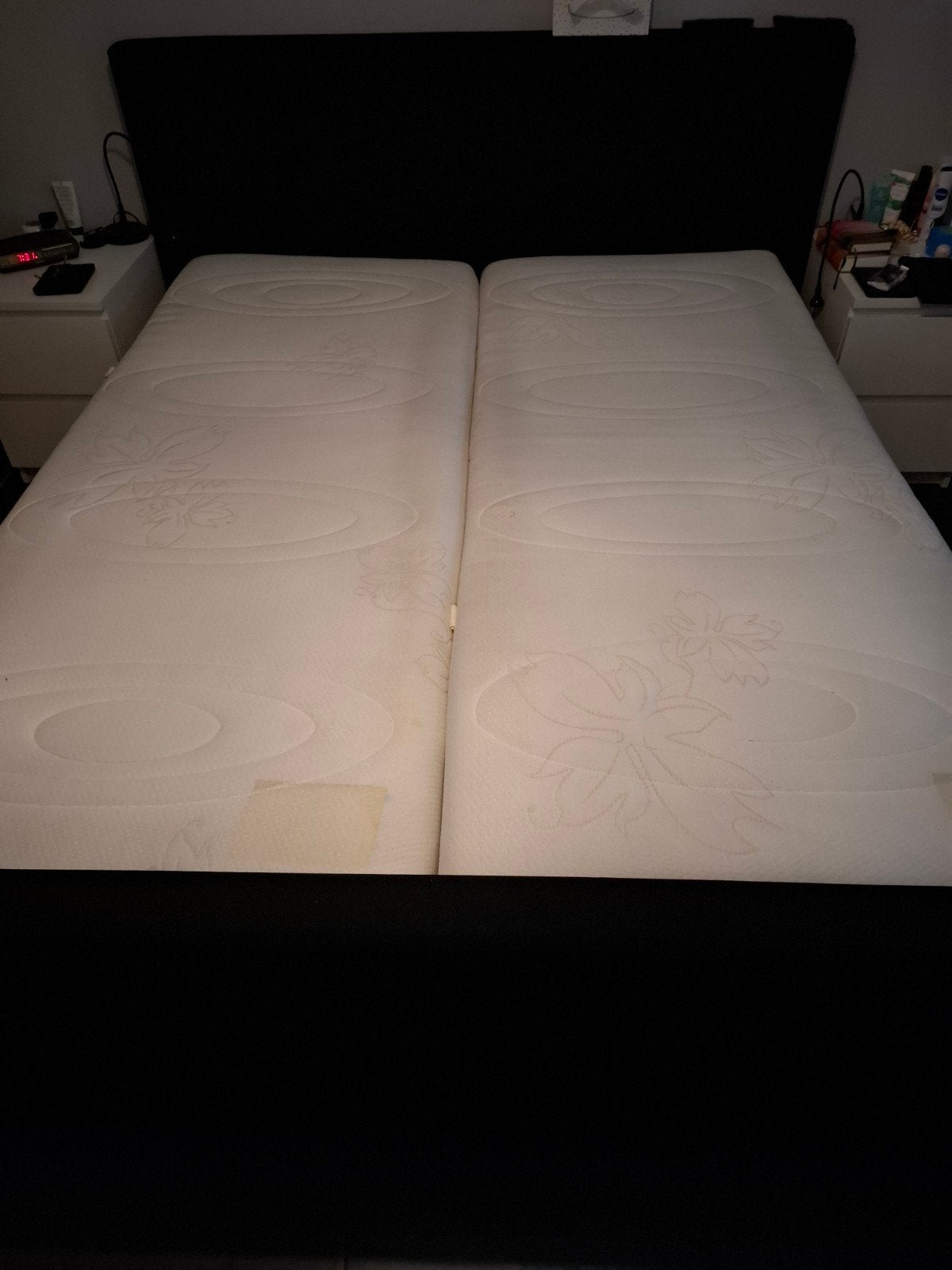 Twee gebruikte Ubica matrassen 80x200 cm, Ophalen, Gebruikt, Tweepersoons, 80 cm