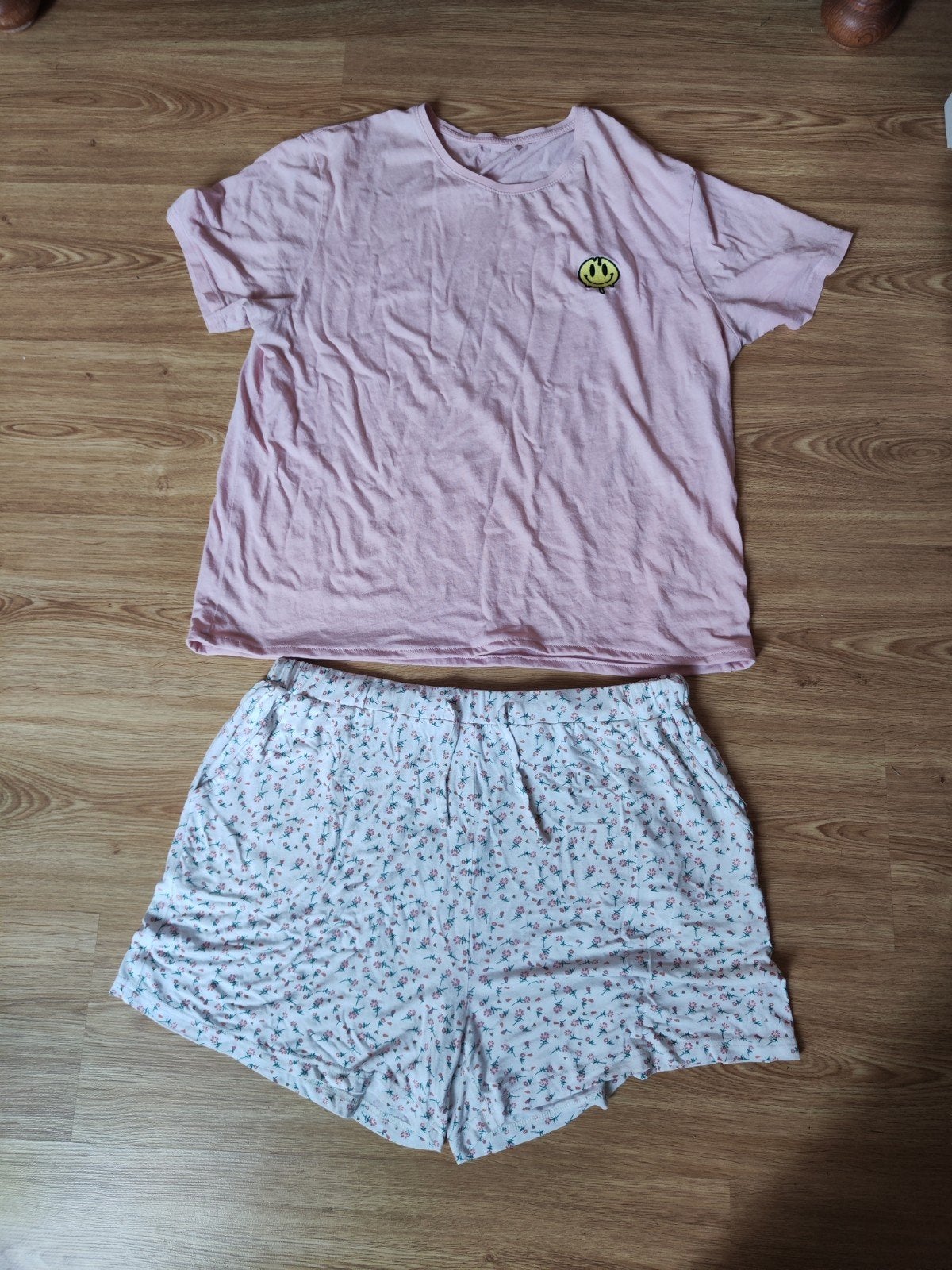 Mooie licht roze pyjama set, Ophalen of Verzenden, Zo goed als nieuw, Maat 38/40 (M)
