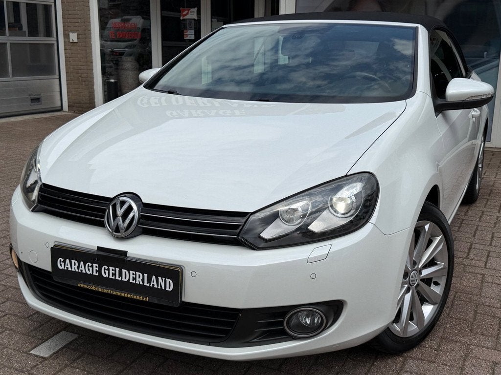 Volkswagen Golf Cabriolet 1.4 TSI Highline | Full-Led | Xeno, Voorwielaandrijving, Euro 5, Gebruikt, Zwart