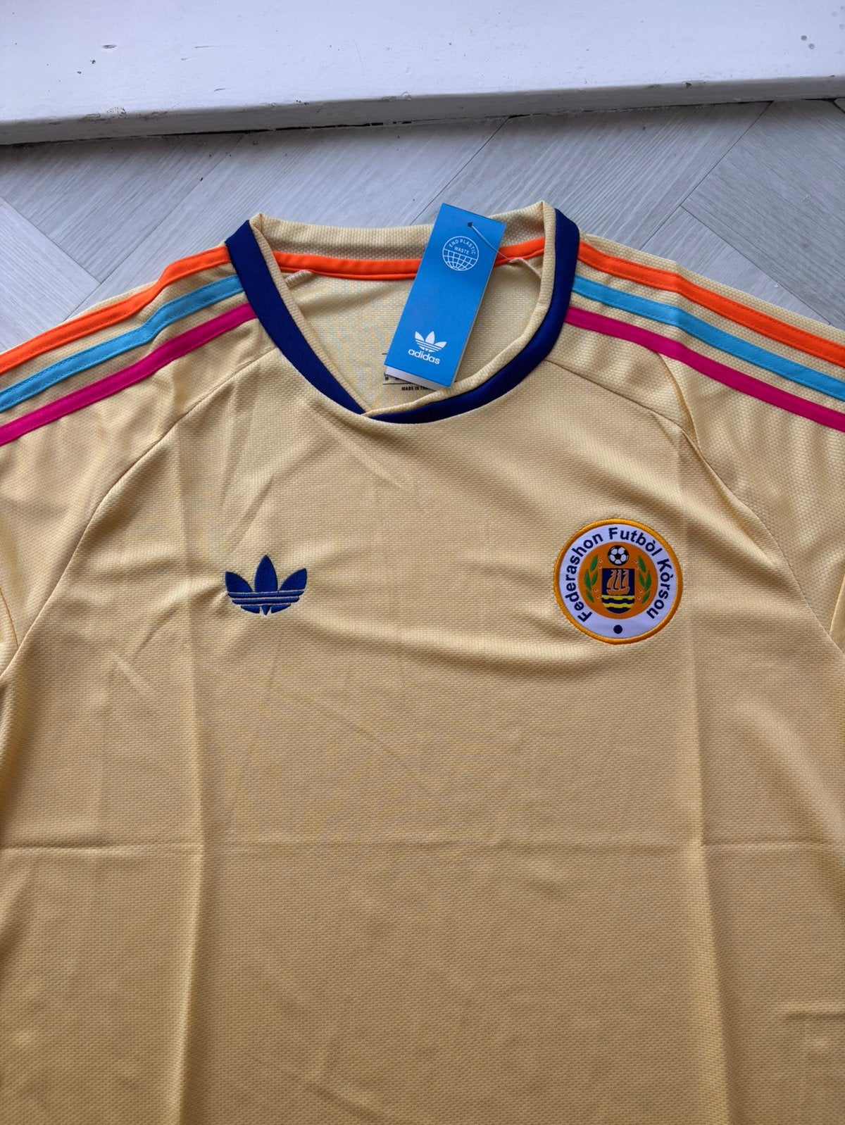 Curaçao wk shirt maat L en XL., Sport en Fitness, Voetbal, Maat XL, Ophalen of Verzenden, Zo goed als nieuw, Shirt
