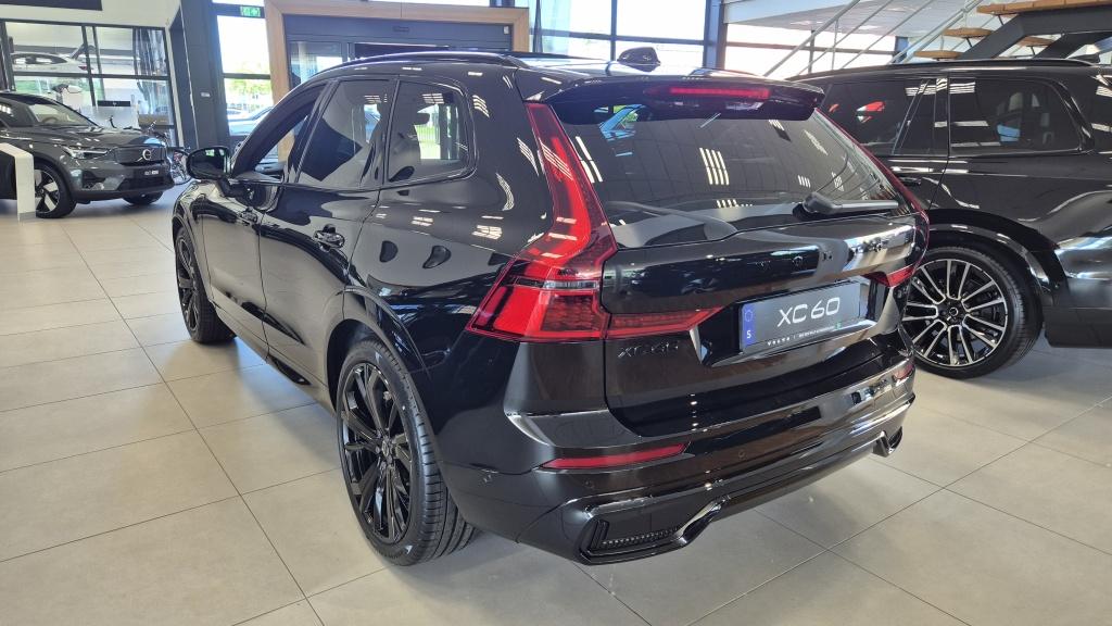Volvo XC60 T8 455PK AWD Ultra Black Edition | Luchtvering |, Automaat, Startonderbreker, Euro 6, 4 cilinders
