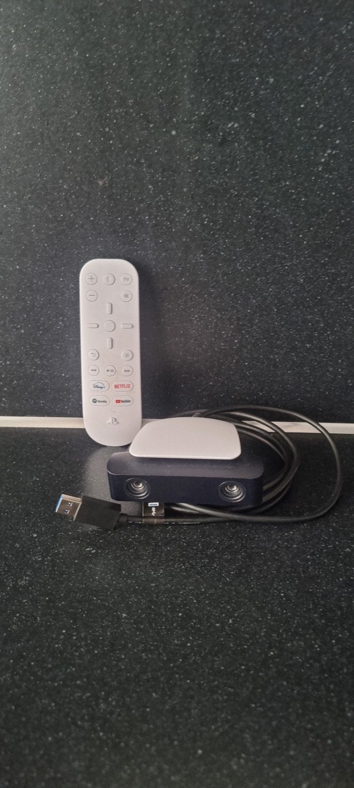 PS5 Media Afstandsbediening en HD Camera - Zo goed als nieuw, Ophalen of Verzenden, Zo goed als nieuw