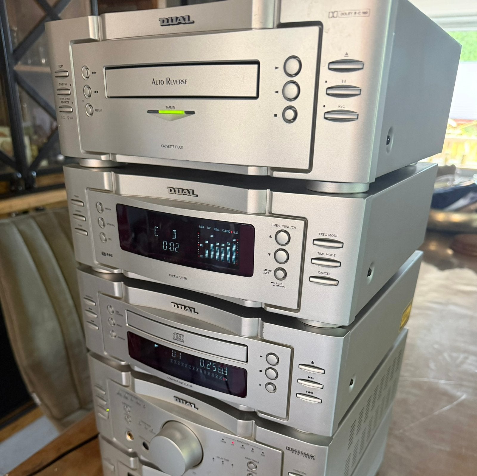 Foto 10 van Dual stereo installatie losse componenten midi zilver