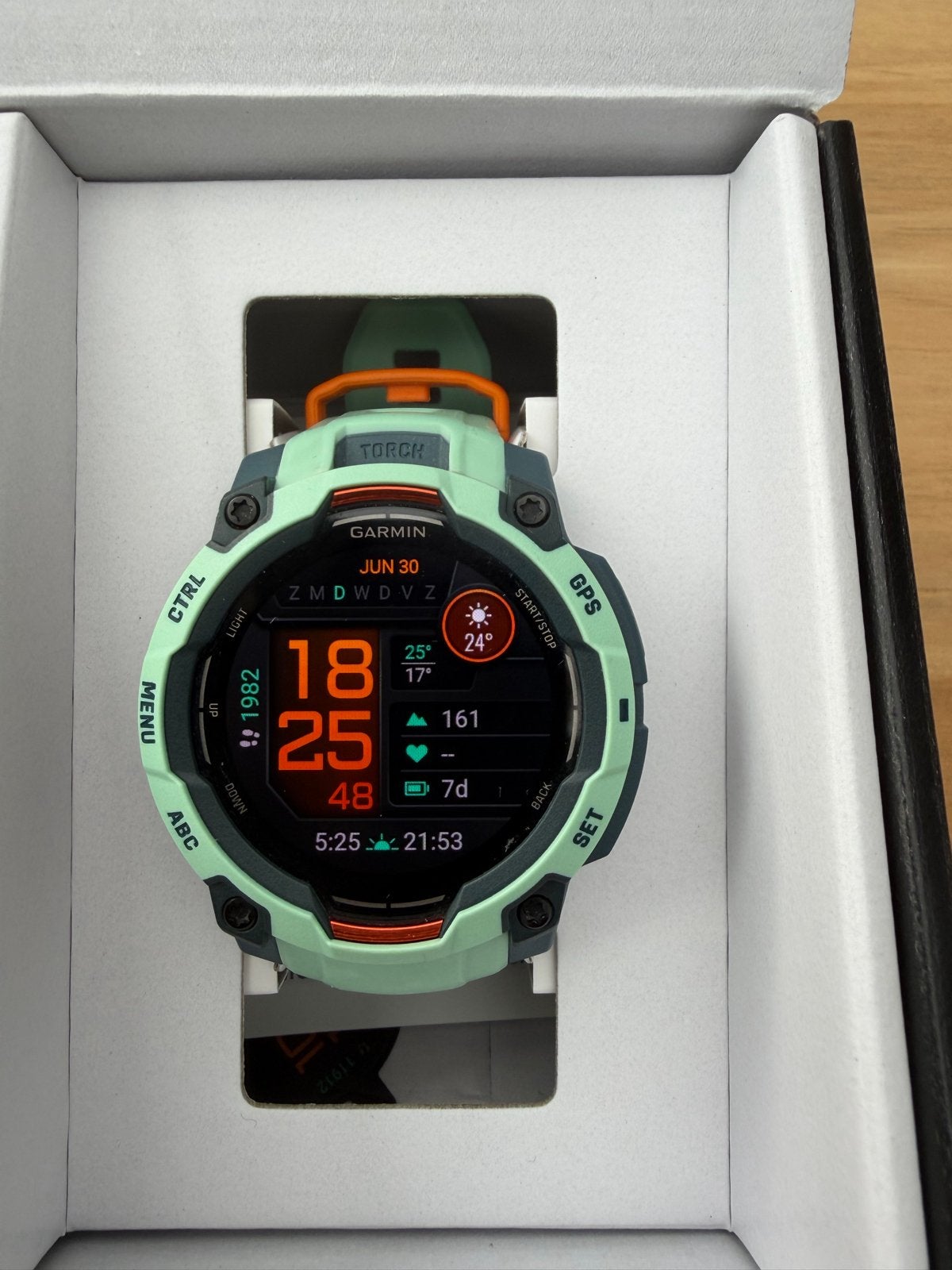 Garmin Instinct 3 GPS Smartwatch - Zo goed als nieuw, Afstand, Ophalen of Verzenden, Zo goed als nieuw, Waterdicht