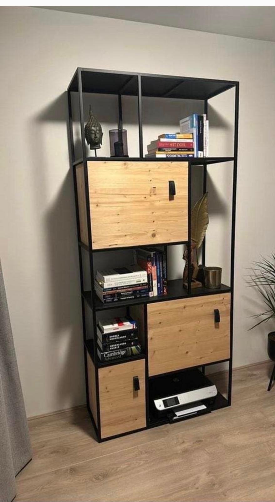 Metalen Boekenkast met Grenen Houten Kasten (90x200x35cm), Huis en Inrichting, Kasten | Boekenkasten, Ophalen, Gebruikt, 50 tot 100 cm