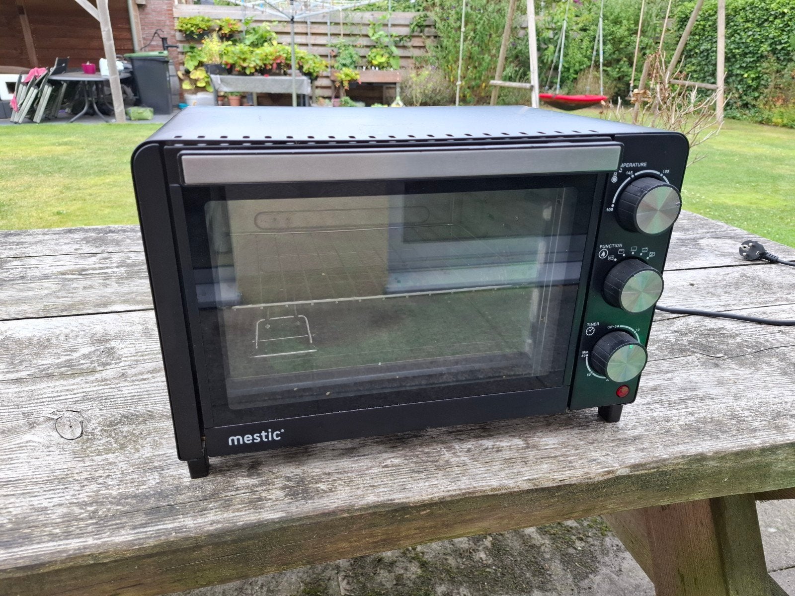 Mestic MHO-120 Campingoven 800W - Ideaal voor broodjes, Ophalen of Verzenden, Gebruikt