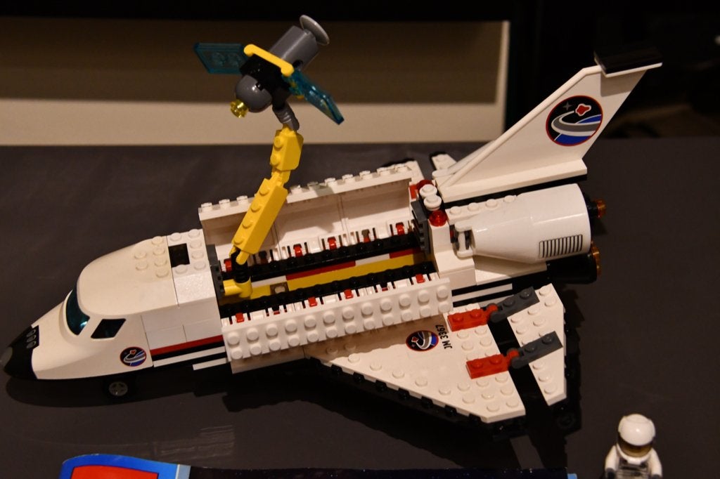 Foto 3 van LEGO City Ruimte Space Shuttle 3367 Uit 2011