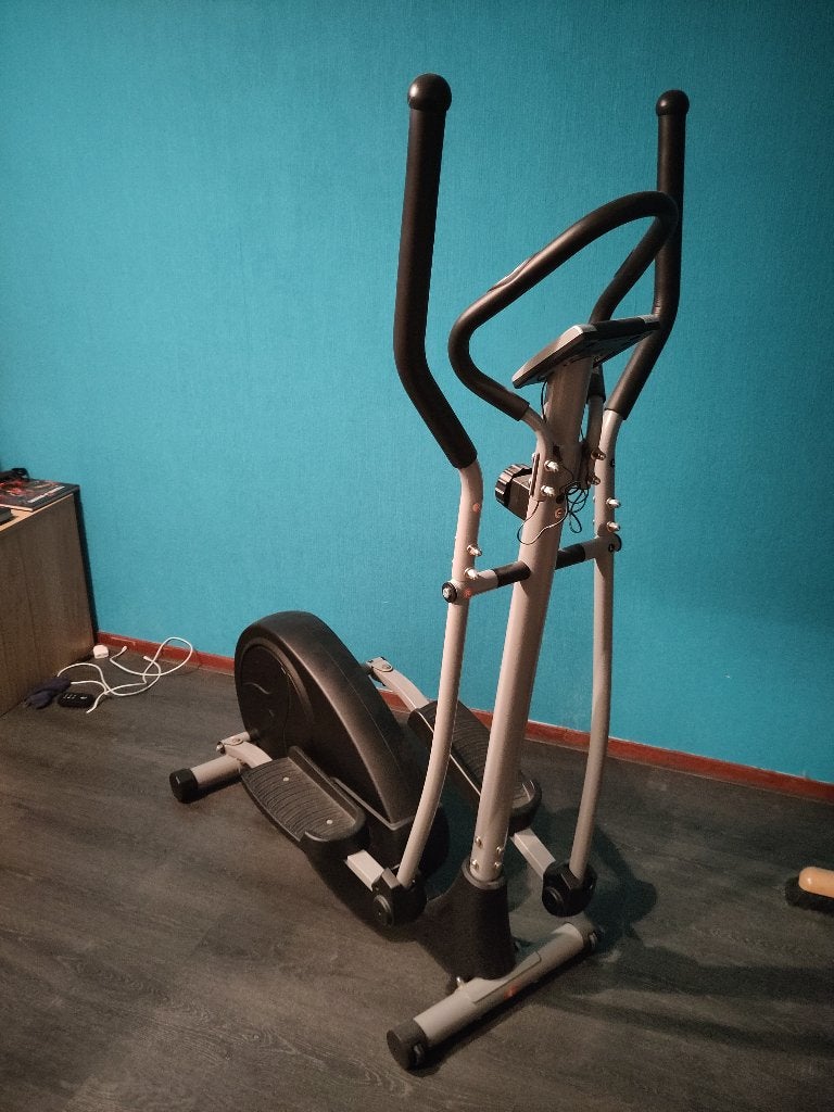 Compacte crosstrainer, Ophalen, Kunststof, Gebruikt, Crosstrainer