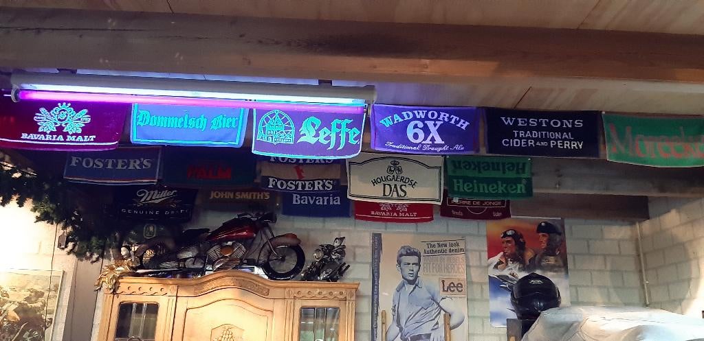 Vintage Bardoeken Mancave 16 stuks, Ophalen of Verzenden, Zo goed als nieuw, Overige typen, Overige merken