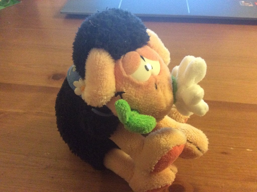 Diddl Wollywell knuffel. met bloem. 13 x 11 cm, Verzamelen, Diddl, Ophalen of Verzenden, Overige figuren, Zo goed als nieuw, Knuffel