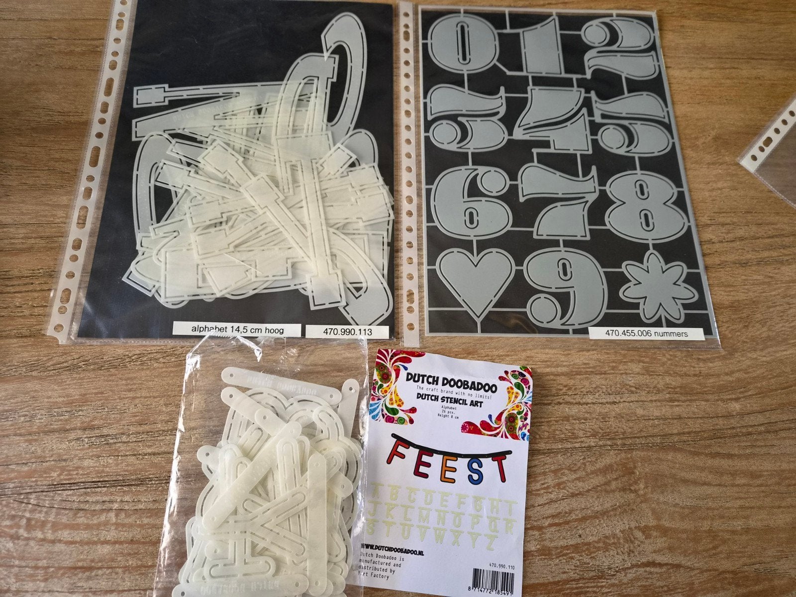 Dutch Doobadoo Stencils: Alfabet & Cijfers voor Knutselen, Hobby en Vrije tijd, Knutselen, Ophalen of Verzenden