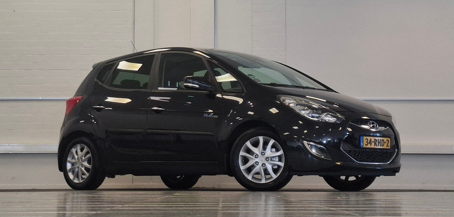 Hyundai Ix20 1.6i i-Catcher Leder Trekhaak Navi Schuif/kante, Auto's, Voorwielaandrijving, 125 pk, Gebruikt, 4 cilinders