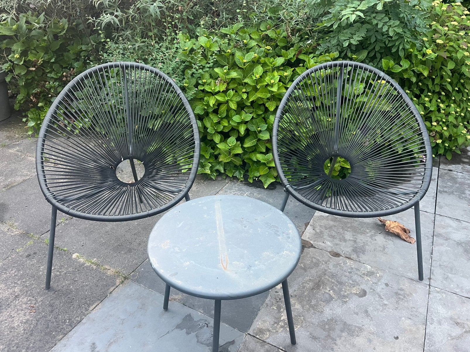 Tuinset, ronde tuinstoelen met bijzettafeltje, Ophalen, Gebruikt, Kunststof