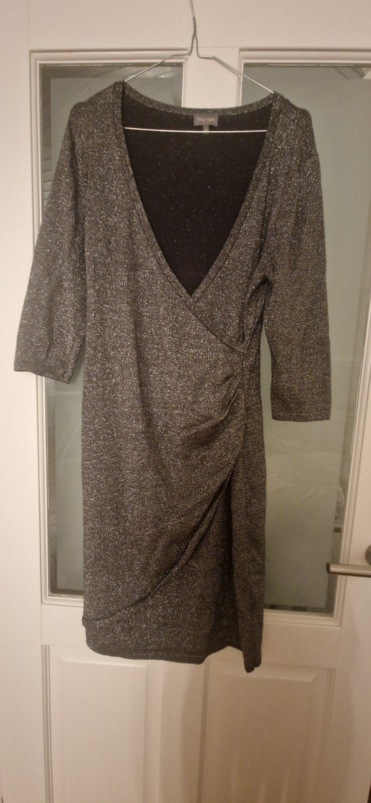 Phase Eight wikkeljurk met glitter - Maat 40 (M), Kleding | Dames, Jurken, Zo goed als nieuw, Phase Eight, Knielengte, Grijs
