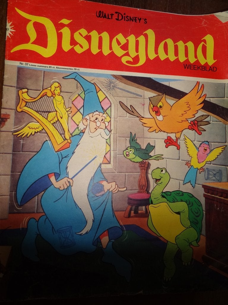 Walt Disney's Disneyland Weekblad Nr. 37 (1967), Verzamelen, Disney, Ophalen of Verzenden, Overige figuren, Gebruikt, Papier, Kaart of Schrift