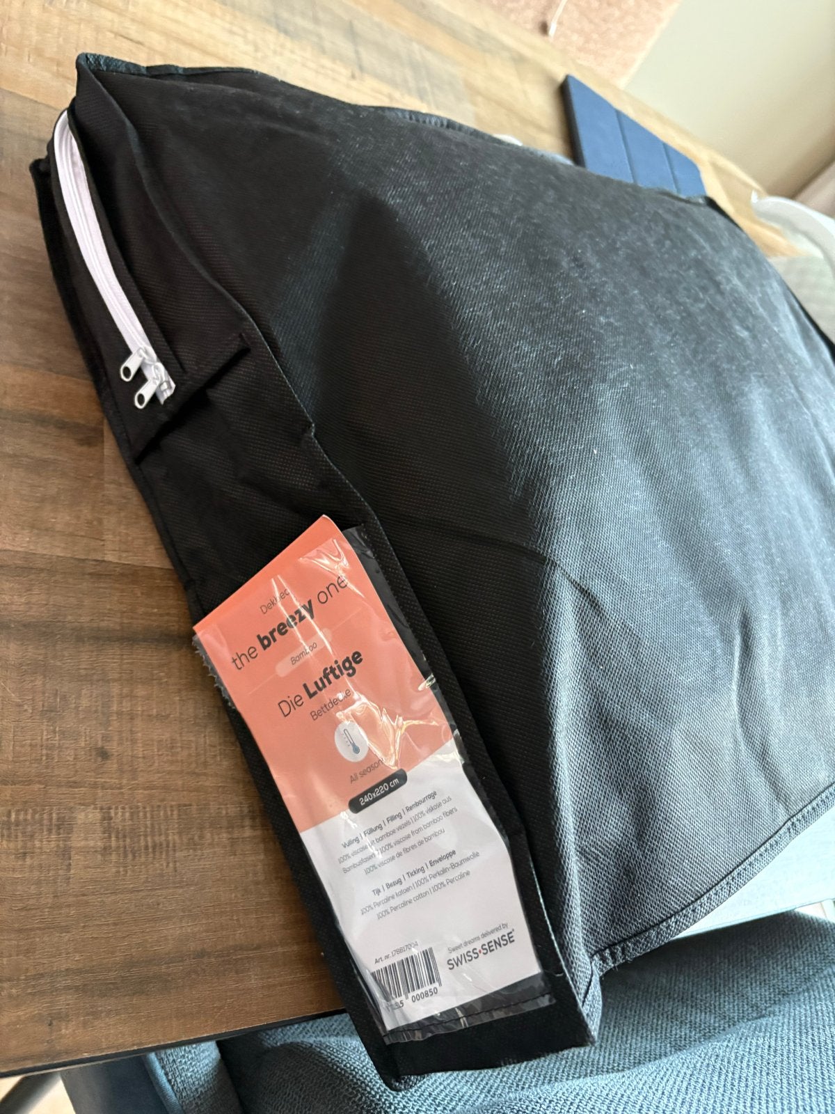 Nieuw Swiss Sense dekbed - The Breezy One, Wit, Deken of Dekbed, Auping, Verzenden