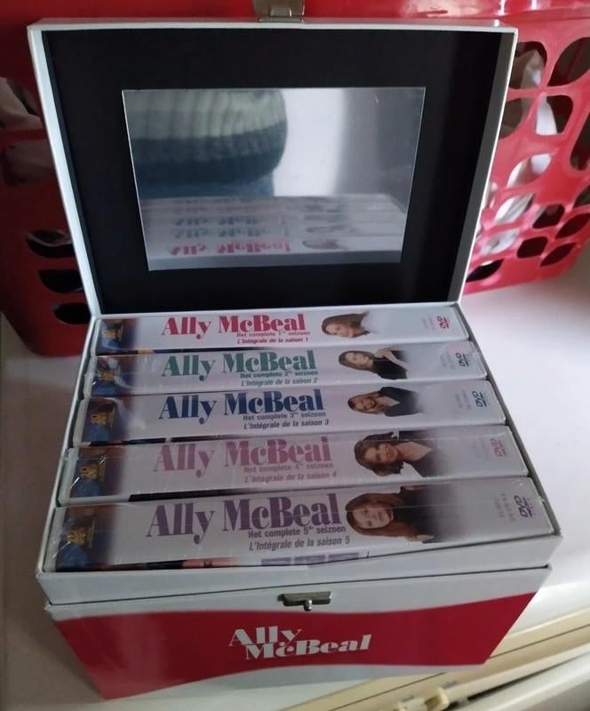 Ally McBeal Beautycase, Boxset, Ophalen of Verzenden, Zo goed als nieuw, Komedie