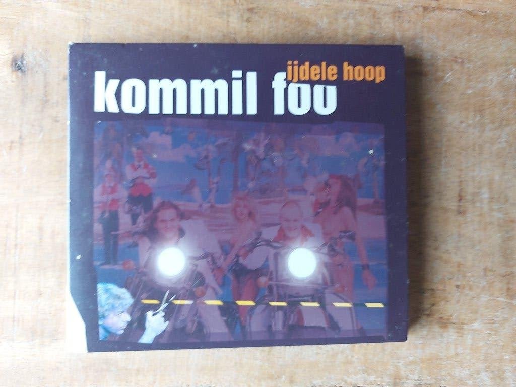 CD Kommil Foo – IJdele Hoop (gesigneerd), Cd's en Dvd's, Ophalen of Verzenden, Zo goed als nieuw, Levenslied of Smartlap