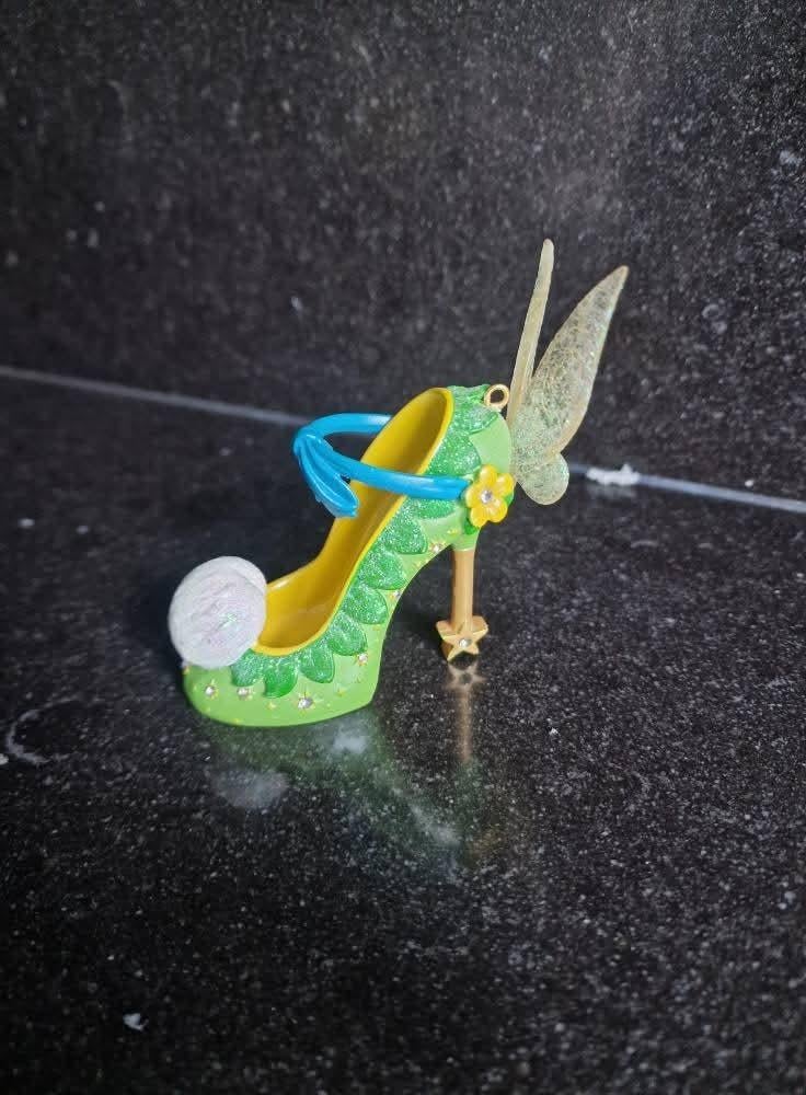 Disney Tinkerbell Schoen Beeldje - Peter Pan Elfje, Ophalen of Verzenden, Peter Pan of Pinokkio, Zo goed als nieuw, Beeldje of Figuurtje