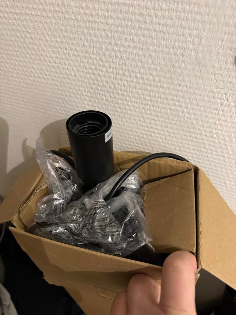 Nieuwe JYSK TORSTEIN hanglamp in doos, Ophalen, Nieuw, Metaal, Minder dan 50 cm