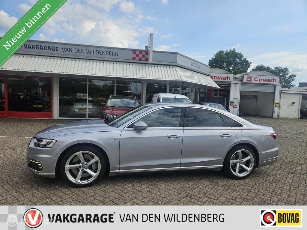 Audi A8 60 TFSI e quattro Pro Line Plus, Auto's, Audi, Bedrijf, Te koop, A8, 360° camera, 4x4, ABS, Achteruitrijcamera, Airbags