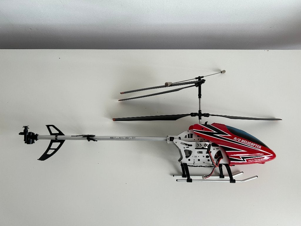 RC helicopter rc modelbouw, Hobby en Vrije tijd, Modelbouw | Radiografisch | Helikopters en Quadcopters, Ophalen of Verzenden