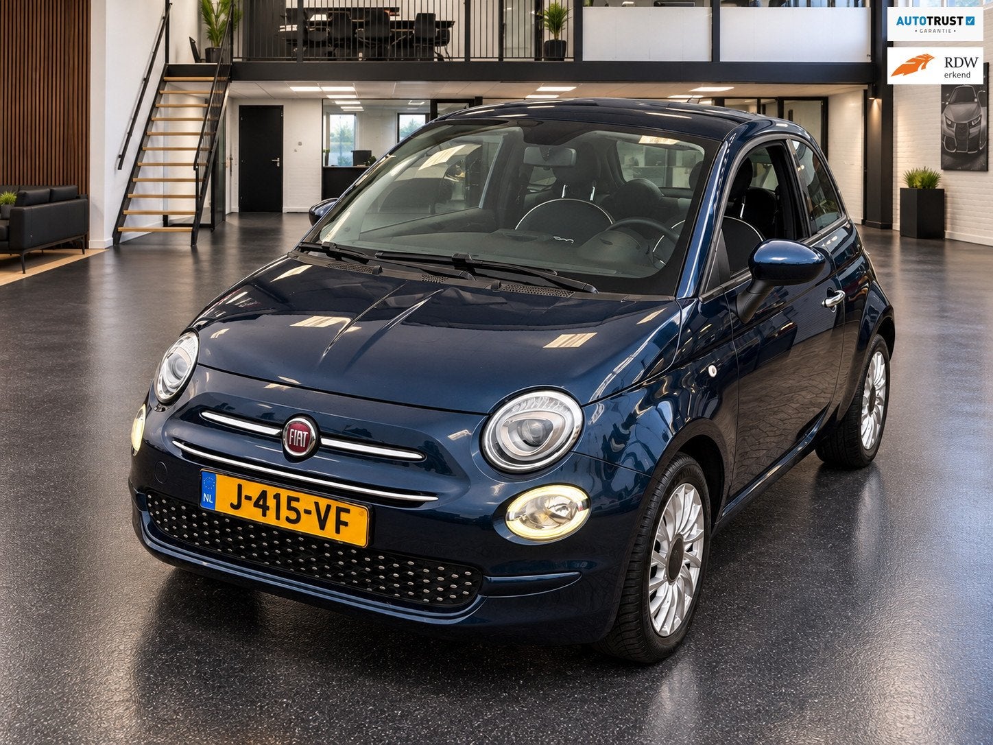 Fiat 500 1.2 Lounge Xenon|Navi|Carplay|Navi|Cruicecontrol, Voorwielaandrijving, 972 kg, Gebruikt, 4 cilinders