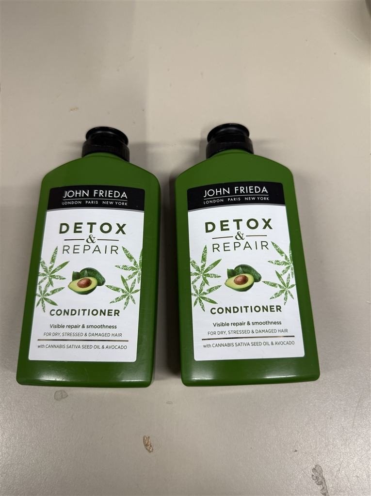 John Frieda Detox & Repair Conditioner 250ml twee stuks, Ophalen of Verzenden, Nieuw, Pruik of Haarverlenging