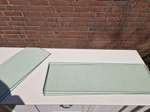 schappen van gehard glas, 3 stuks, Ophalen of Verzenden, 'T Olde Gre-j, Info@toldegrej.nl, Endepoelstraat 20f Didam