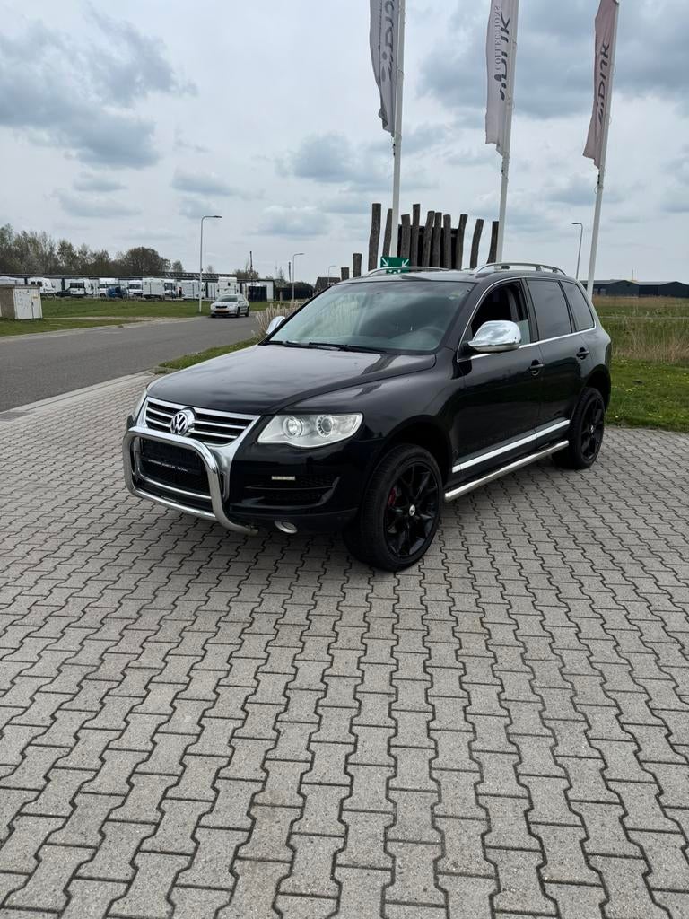 Volkswagen Toureg 2.5 TDI 2007 airco 4x4 5 persoon, Auto's, Volkswagen, 2500 cc, Zwart, Bedrijf, Vierwielaandrijving