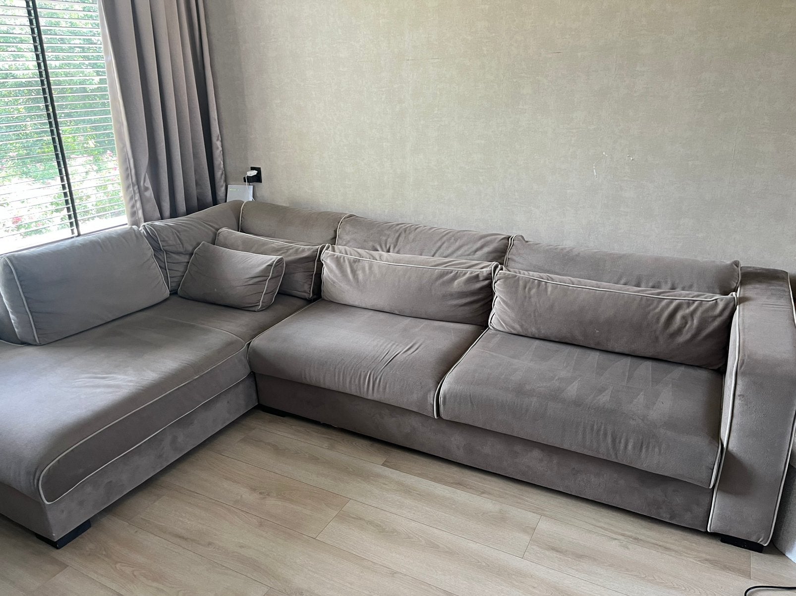 Grote hoekbank, professioneel gereinigd (320x230), Ophalen, Hoekbank, 300 cm of meer, Zo goed als nieuw