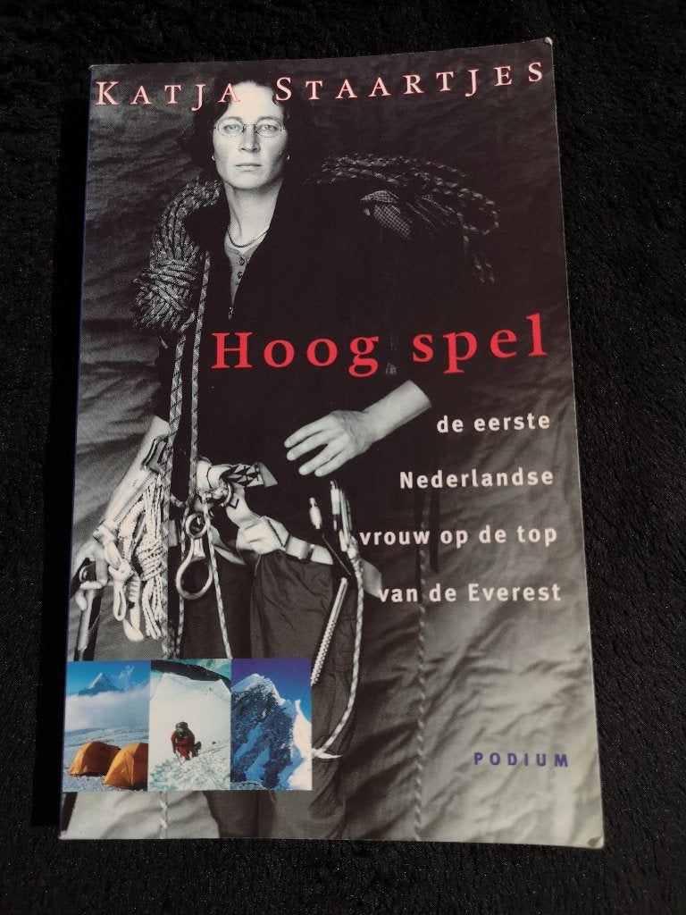 Katja Staartjes, Hoog spel, Ophalen of Verzenden, Gelezen, Balsport