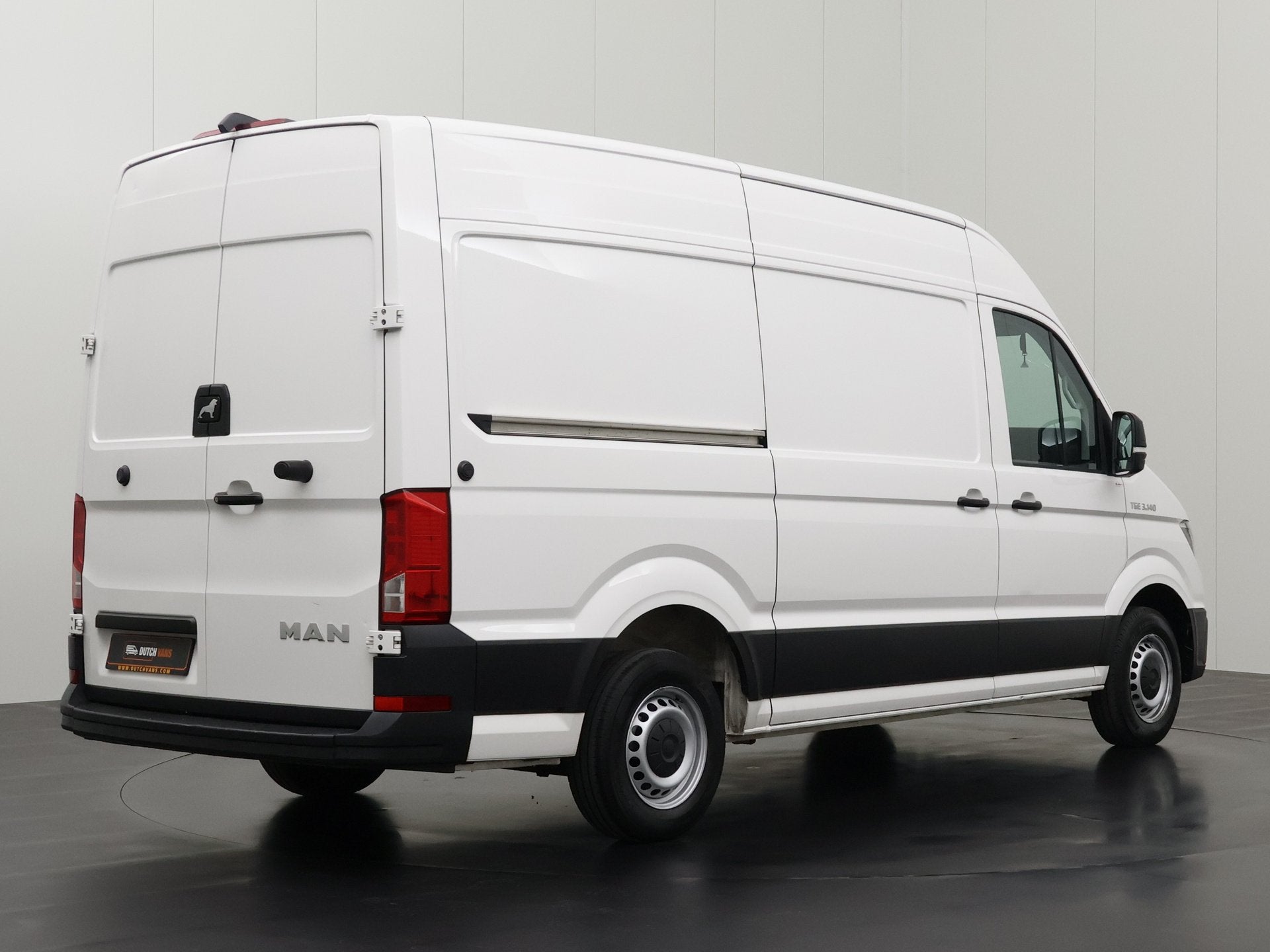 MAN TGE 2.0TDi 140PK DSG Automaat L3H3 | Multimedia | Camera, Auto's, Automaat, Stof, Gebruikt, Multifunctioneel stuurwiel