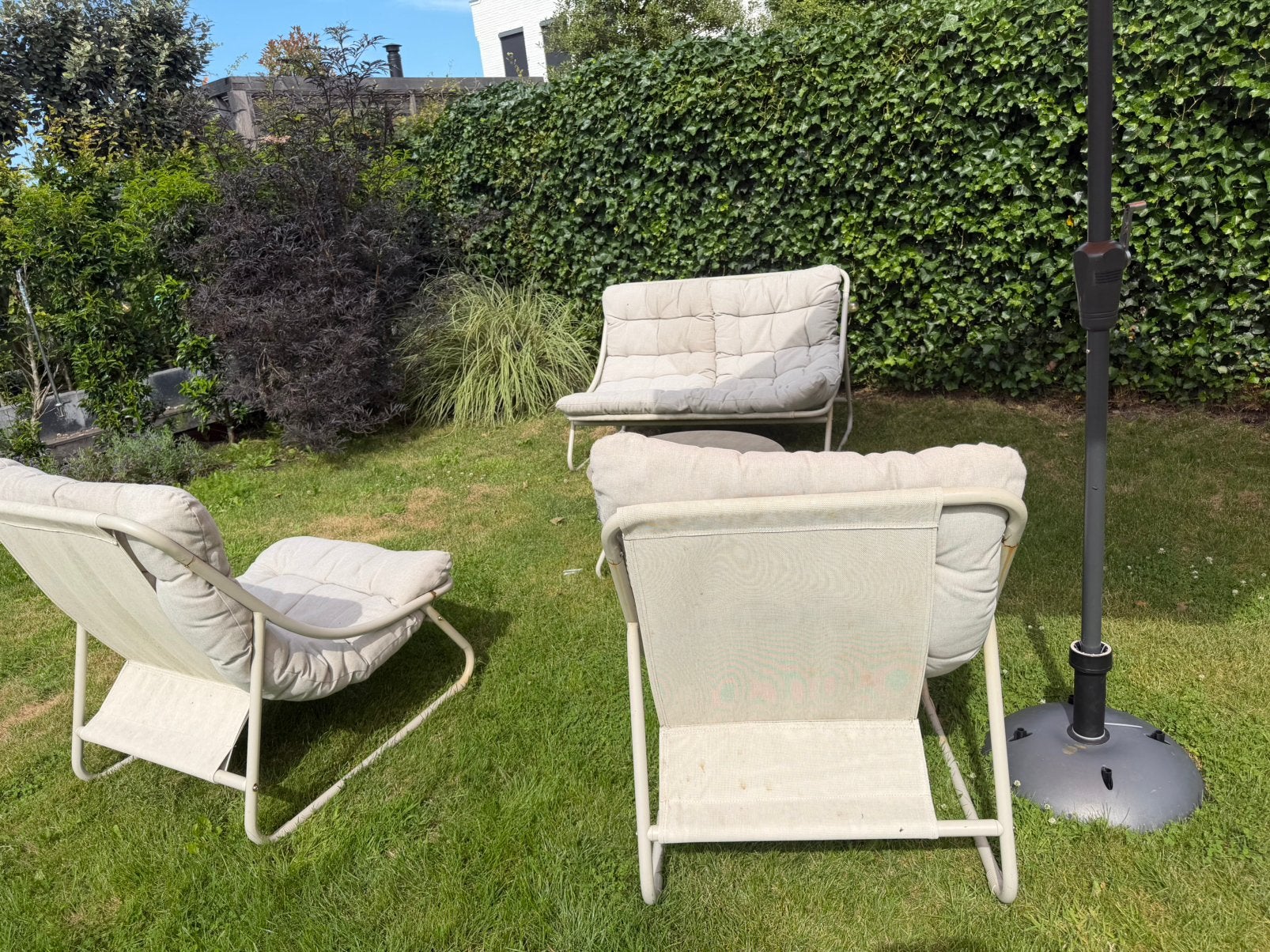 Intratuin Loungset met 2 stoelen,1 bank ,1 tafel, Tuin en Terras, Ophalen, Zo goed als nieuw, Aluminium, Bank