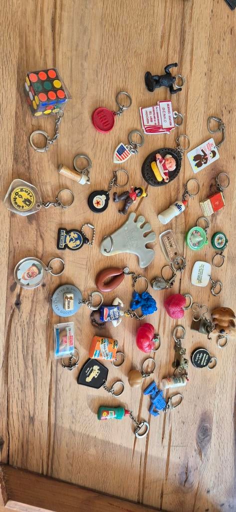 Sleutelhangers 40 stuks, Ophalen of Verzenden, Overige materialen, Overige merken