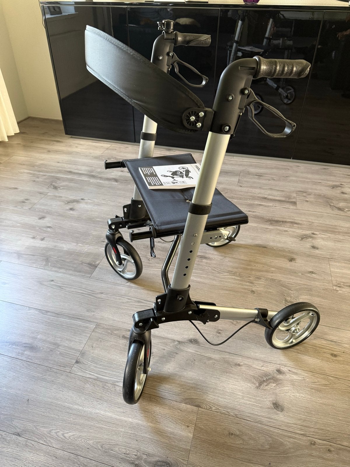 Rollator (zo goed als nieuw) - opvouwbaar, Ophalen, Zo goed als nieuw