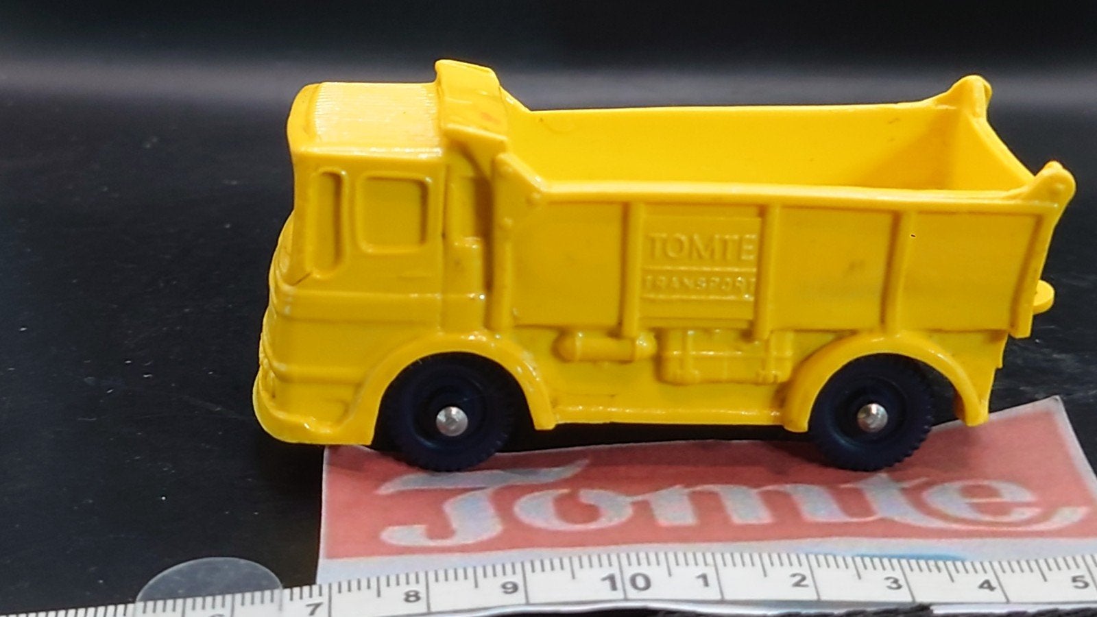 Tomte Laerdal Noorwegen nr.26 Leyland Dumptruck, Antiek en Kunst, Antiek | Speelgoed, Ophalen of Verzenden