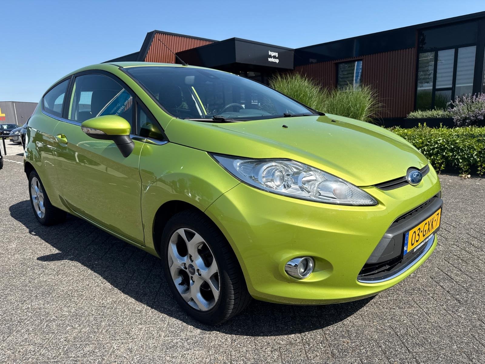 Ford Fiesta 1.25 Titanium | Autom. Airco | Cruise Control |, Auto's, Ford, Voorwielaandrijving, Stof, 82 pk, Origineel Nederlands